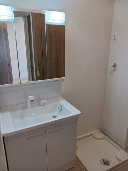 ローレルＡ ・・・102号室