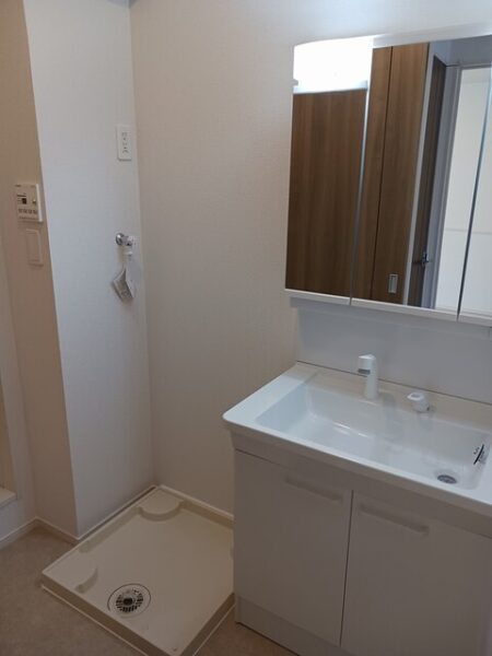 ローレルＢ ・・・101号室