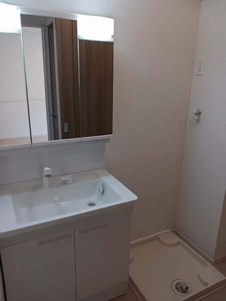 ローレルＢ ・・・105号室