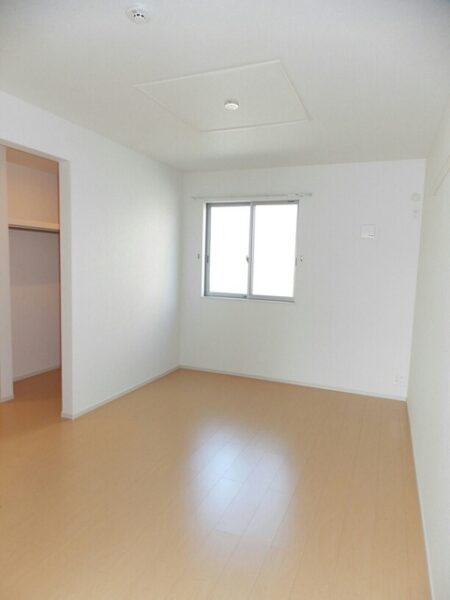 トレジャー　1LDK・・・103号室