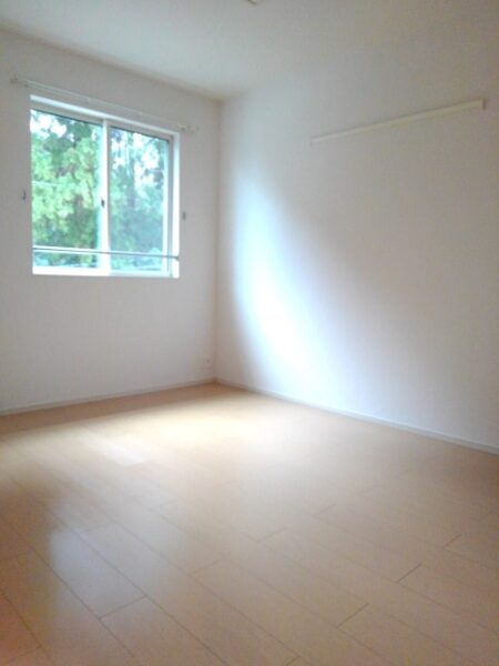 グラン ポワールＡ　2LDK・・・202号室