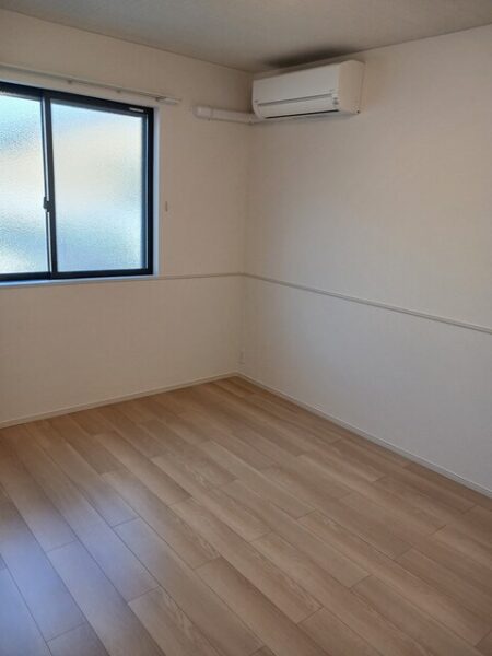 ローレルＡ ・・・102号室