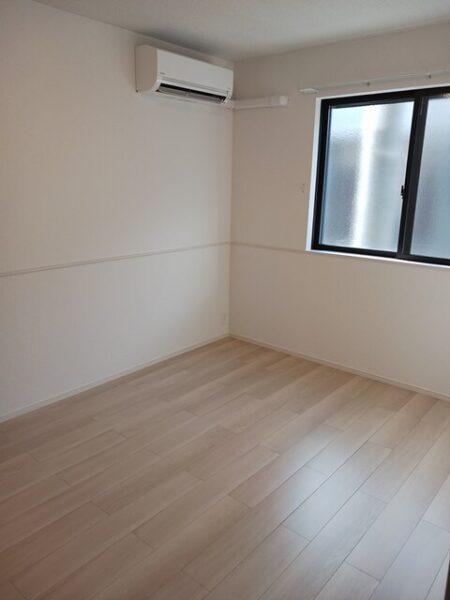 ローレルＢ ・・・101号室