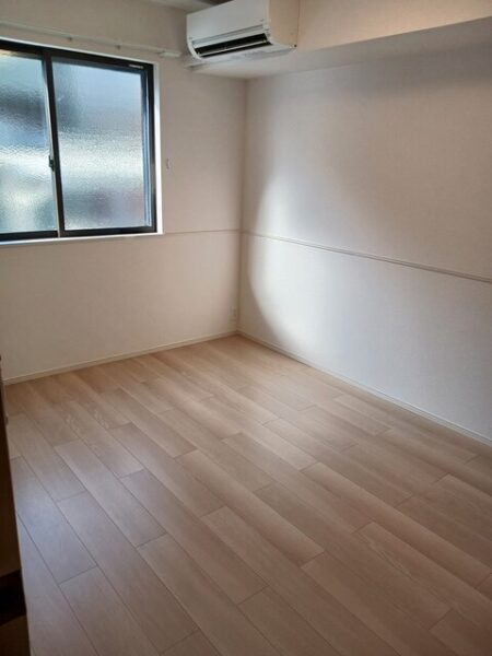 ローレルＢ ・・・102号・103号・104号