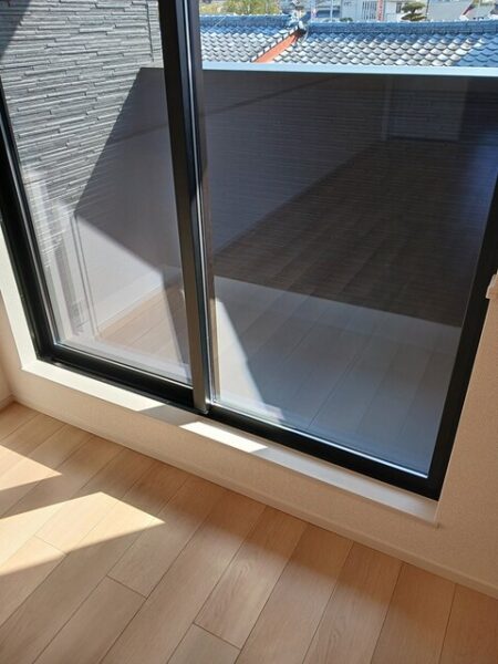 ストレリチア・・・203号室