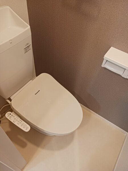 ストレリチア・・・101号室