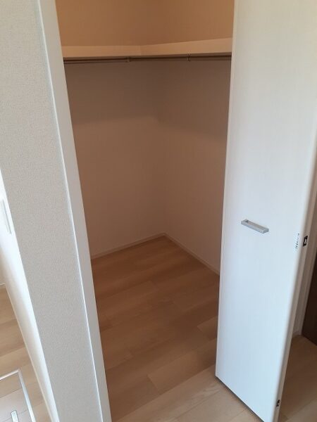 パールリバー アイランド1号館・・・102号室