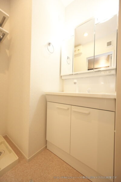 PLAINcerisier A  1LDK・・・204号室