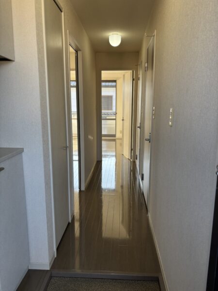 ヘーゼルパレン　201号室