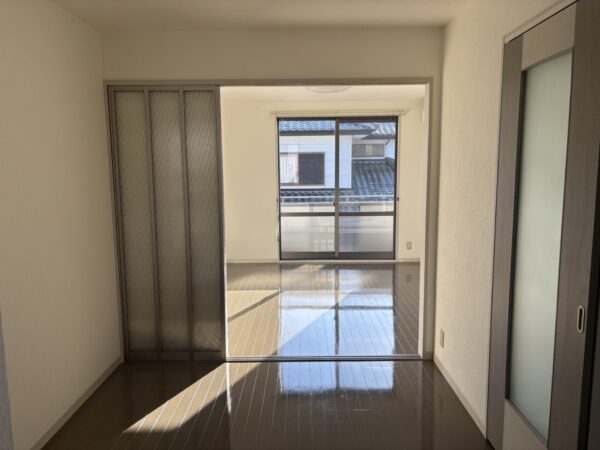 ヘーゼルパレン　201号室