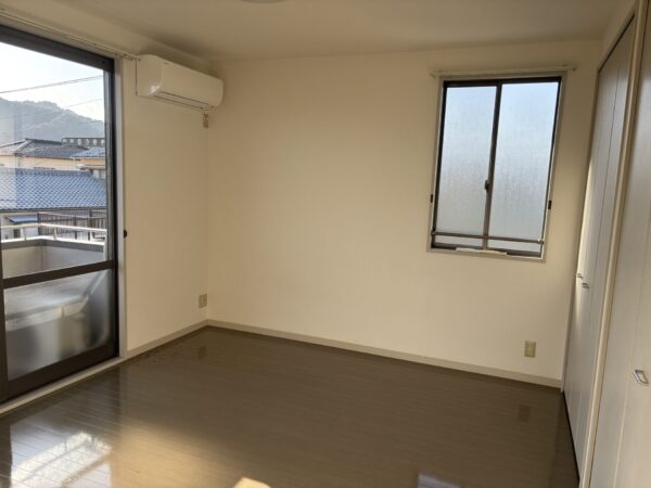 ヘーゼルパレン　201号室