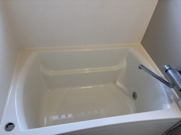 野地町4丁目貸家