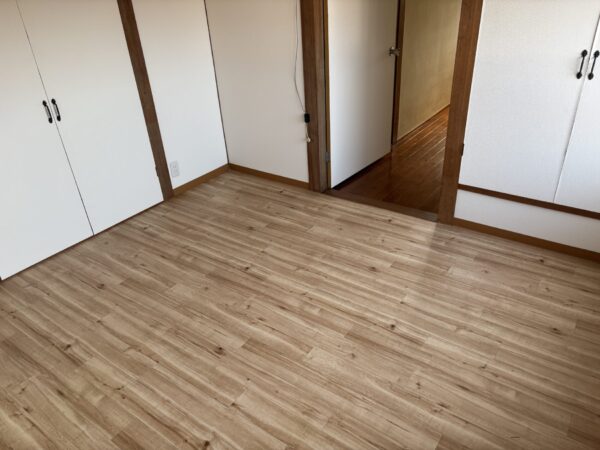 野地町4丁目貸家