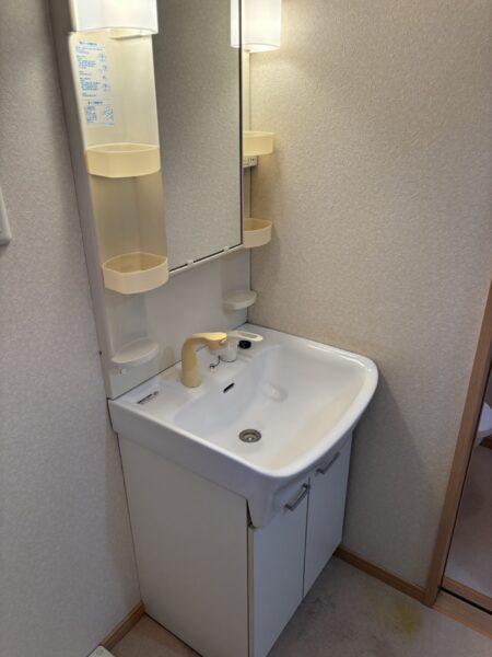 コンプレイスつねとみ