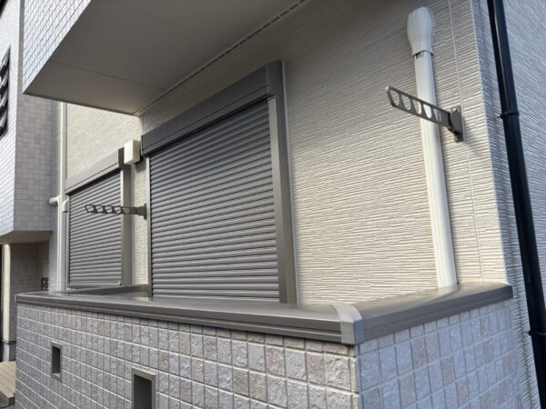 コンプレイスつねとみ