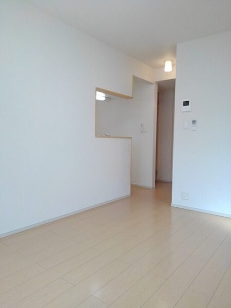 レジェンド春日　1LDK・・・201号室