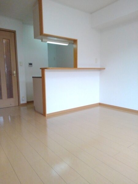 サンフラワー・K ・・・201号室