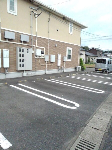 サウスウェーⅢ　1LDK・・・203号室