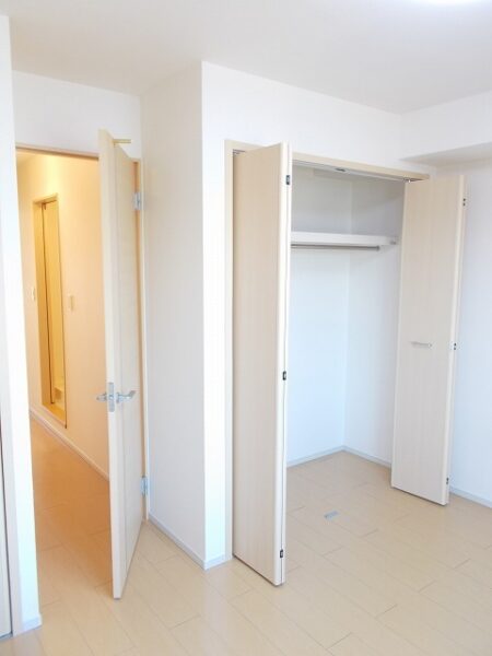 サウスウェーⅢ　1LDK・・・203号室