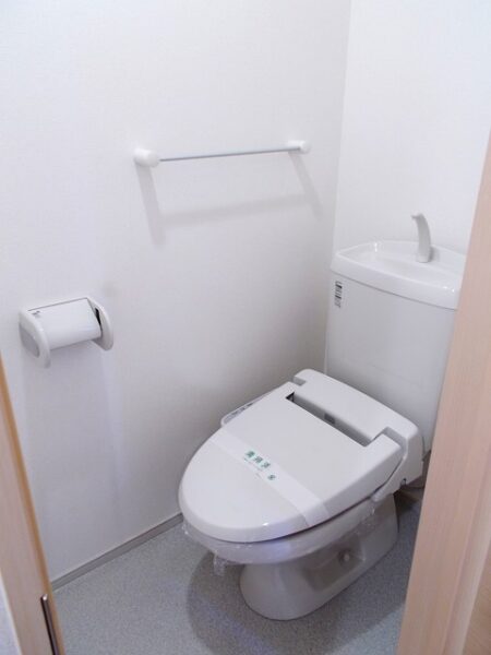 サウスウェーⅢ　1LDK・・・203号室