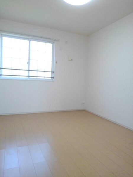 サンシャイン多々良Ｂ　1LDK・・・202号室