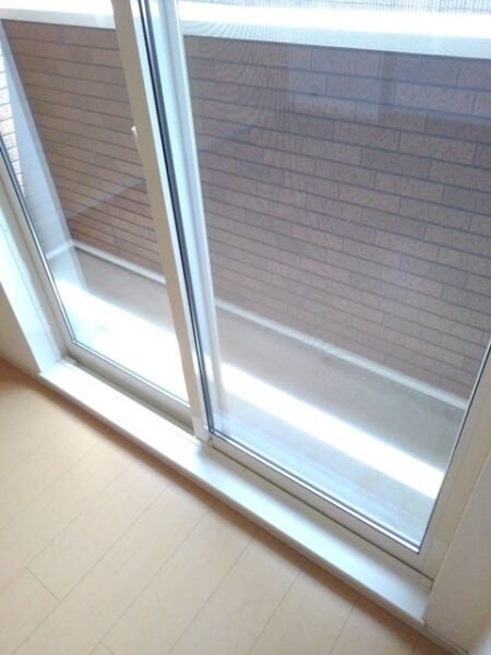 エレガンシア　1R・・・102号室