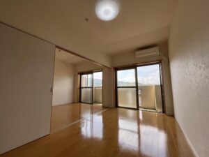 ロイヤルクレッセント　1LDK