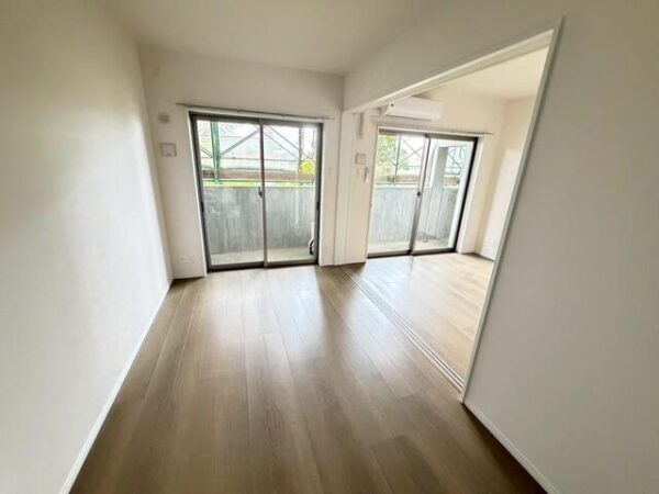 サンテラス・TUTOMI　1LDK