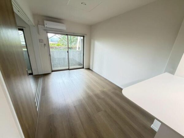 サンテラス・TUTOMI　1LDK