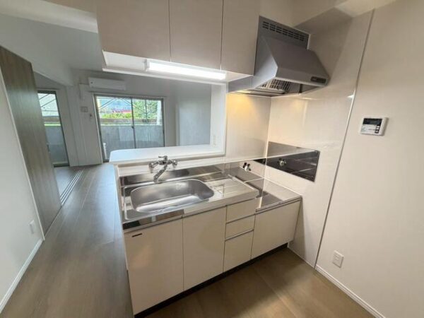 サンテラス・TUTOMI　1LDK