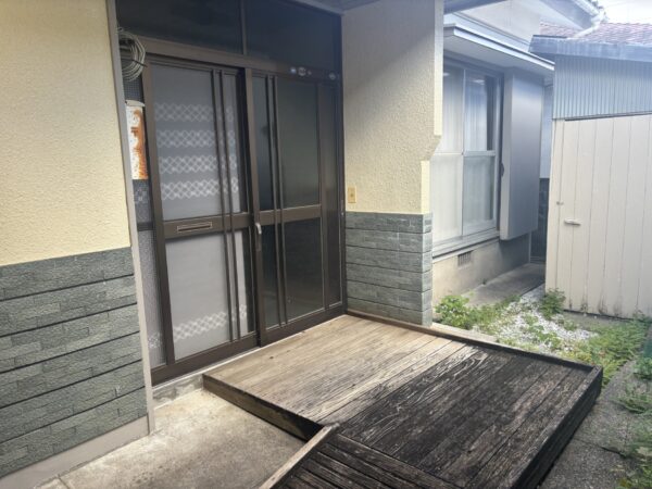 川島町貸家