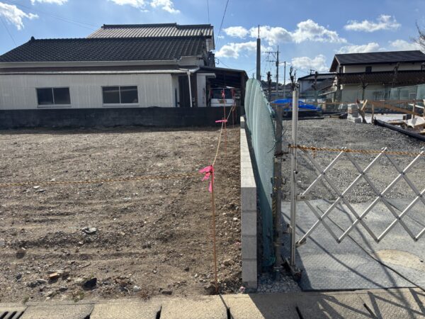 富美山町①　土地　52坪　