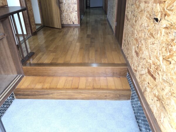 平原町1丁目貸家