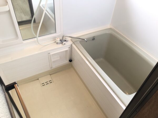 平原町1丁目貸家