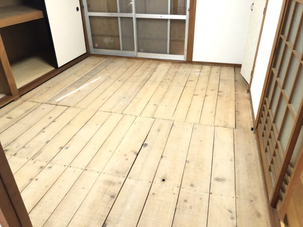 平原町1丁目貸家