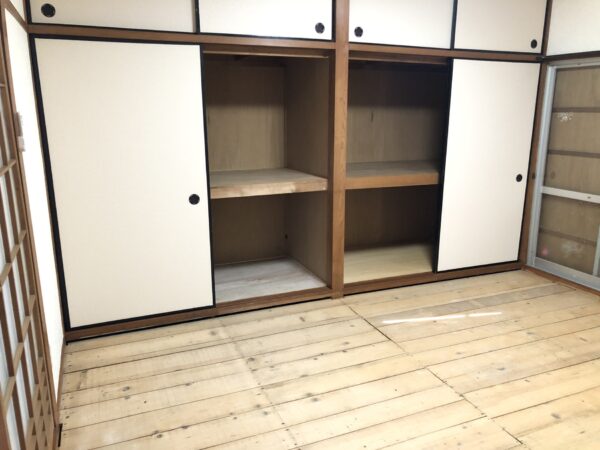 平原町1丁目貸家