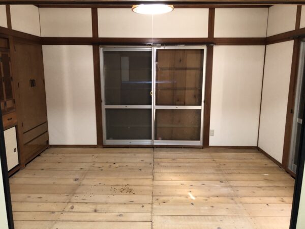平原町1丁目貸家