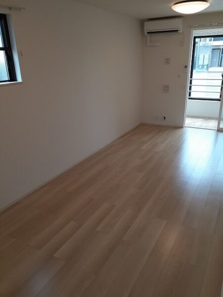 パールリバー アイランド2号館・・・104号室