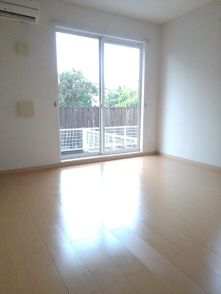 ひまわりB　2DK・・・102号室