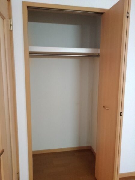 ピネストピア伊形　2DK・・・103号室