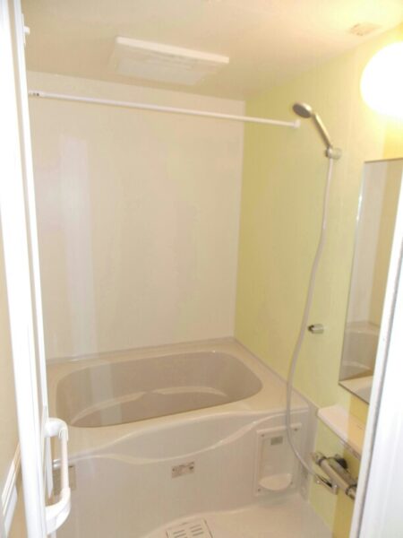 トレジャー　2LDK・・・201号室