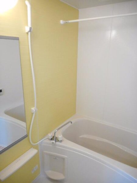 ブローテ　1LDK・・・204号室