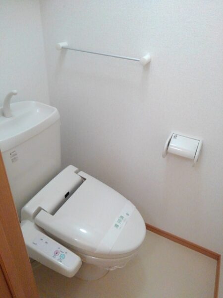 ピネストピア伊形　2DK・・・103号室