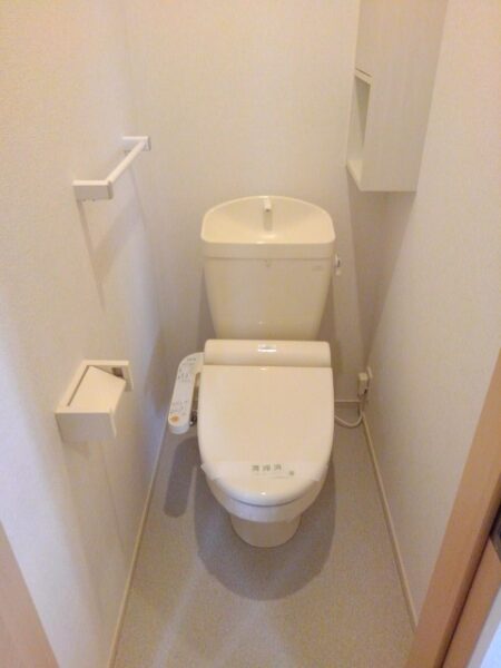 トレジャー　2LDK・・・201号室