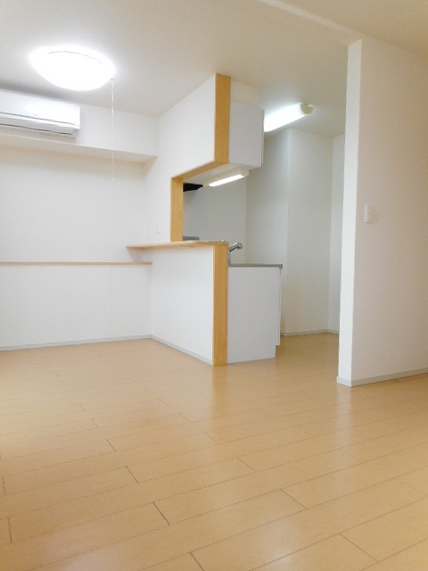 スカイフェリーチェ・・・202号室画像