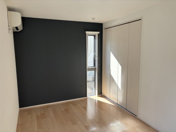 鶴ヶ丘  中古住宅  高台  築9年  4LDK  耐震等級3取得  太陽光発電付きオール電化仕様