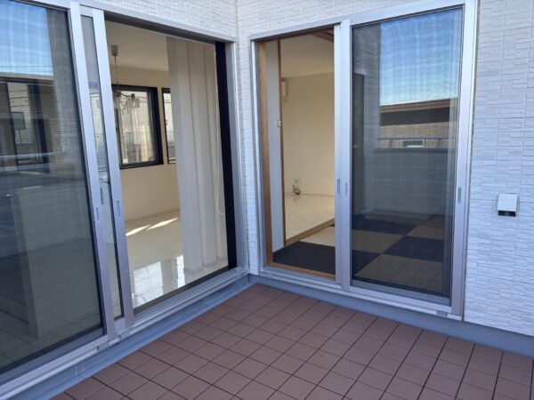 鶴ヶ丘  中古住宅  高台  築9年  4LDK  耐震等級3取得  太陽光発電付きオール電化仕様