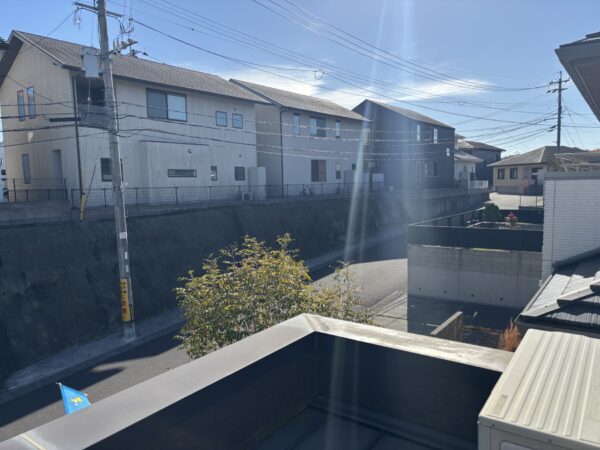 鶴ヶ丘  中古住宅  高台  築9年  4LDK  耐震等級3取得  太陽光発電付きオール電化仕様