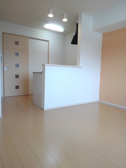 スウィートガーデンＢ　1ＬＤＫ・・・202号室画像