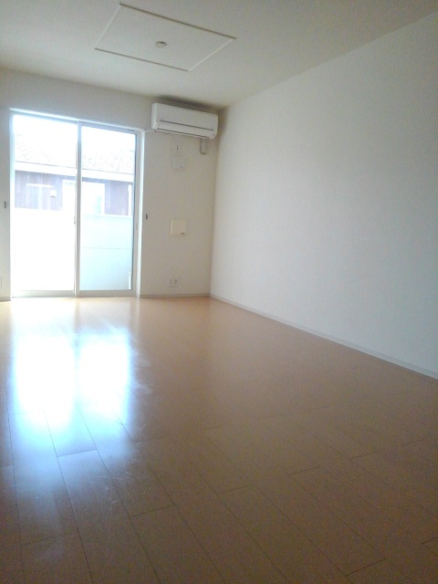 フェリオ ファイブ 2LDK・・・202号室画像